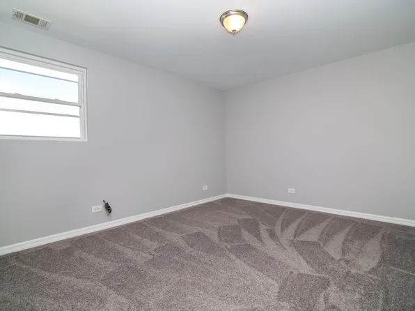 805 N 20th Ave APT 2, Melrose Park, IL 60160