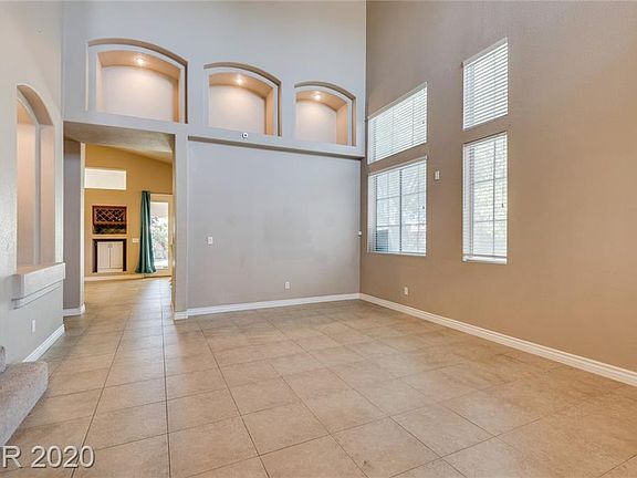 5th image of 1044 Coral Desert Dr