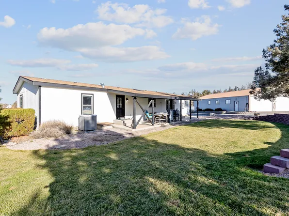 2165 SE Madras Rd, Madras, OR 97741