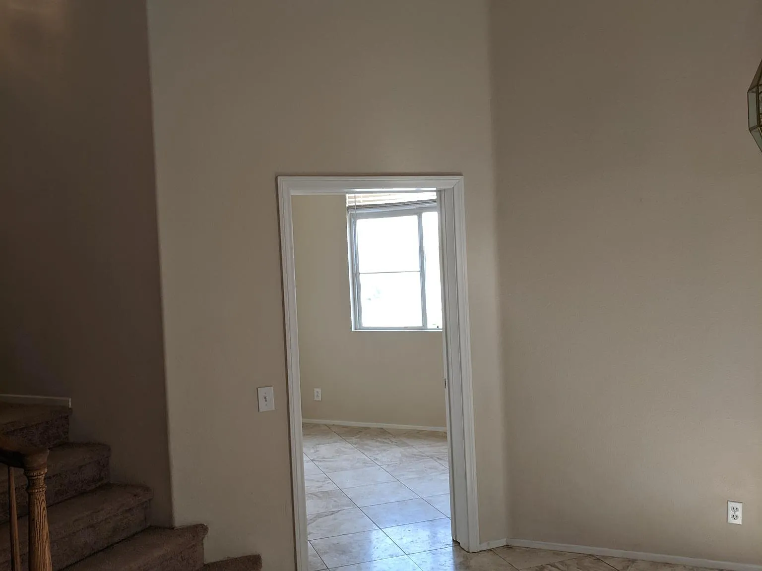 4 bed, 1886 sqft, $3,600 — Photo 2