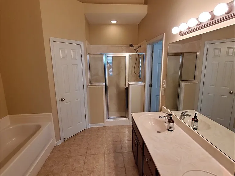 189 Fleets Island Dr — Photo 8