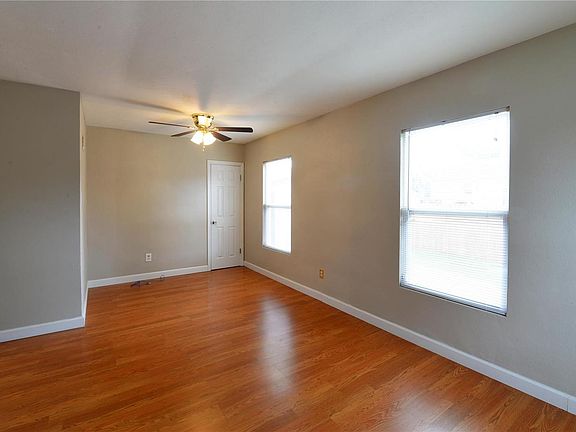 5th image of 7820 Kammerer Ave