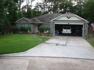 818 Backstay Ct, Crosby, TX 77532