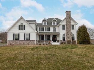 42 Ridgeview Way, Ellington, CT 06029