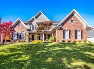 12775 Wynfield Pines Ct, Saint Louis, MO 63131