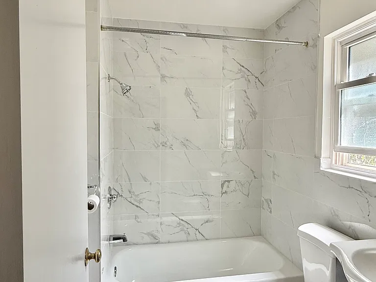 3834 Colegrove St #3834 — Photo 2