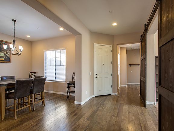 3rd image of 11811 N Renoir Way