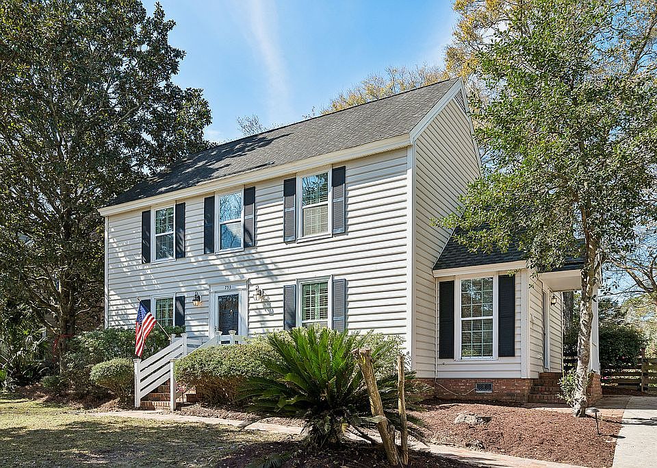 1st image of 753 Milldenhall Rd