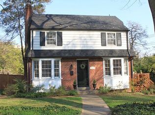 7317 Wildwood Dr, Takoma Park, MD 20912