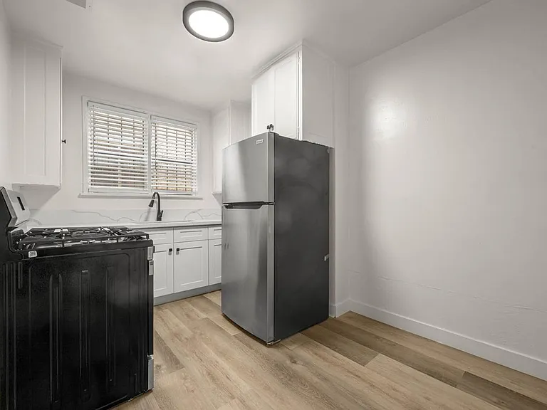 4282 Leimert Blvd #A — Photo 3