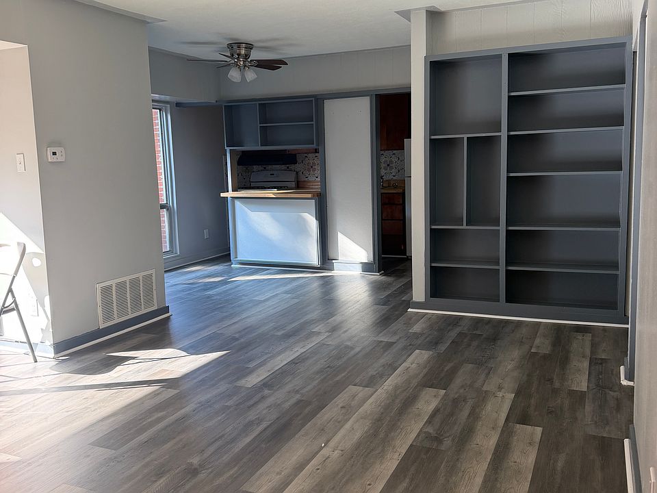 1st image of 5226 Castlewood Rd APT D
