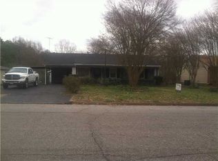 4230 Windermere Dr, Memphis, TN 38128