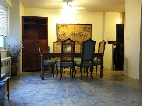 4th image of 2942 W 5th St APT 4A