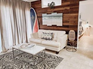 105 SE 8th St FLOOR 105, Gainesville, FL 32601