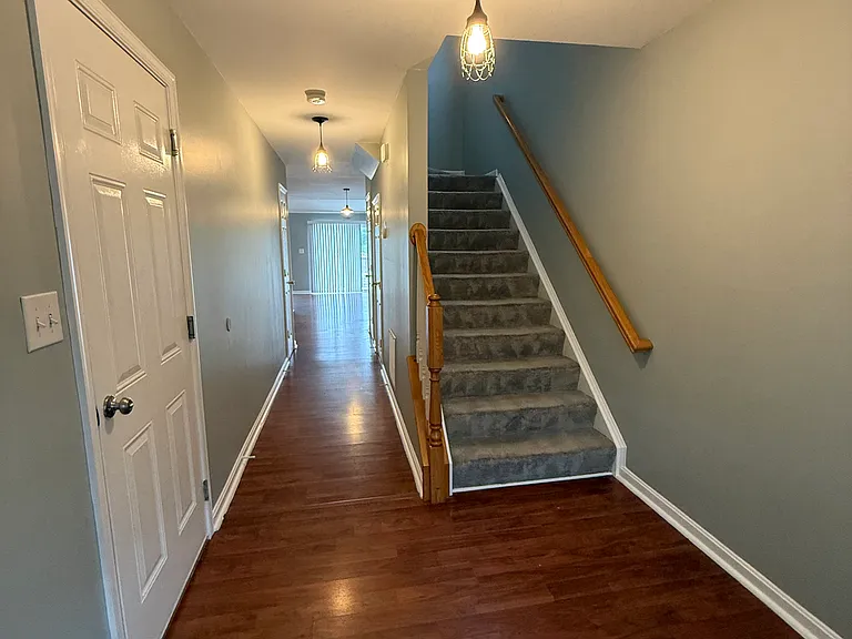 74 Pony Cir — Photo 2