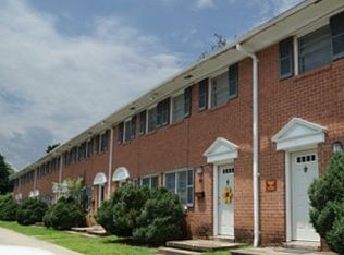 2104 Arlington Blvd APT 11, Charlottesville, VA 22903