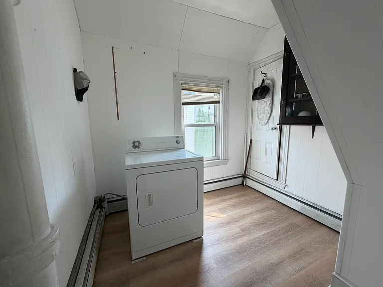 39 Beacon St #2 — Photo 10