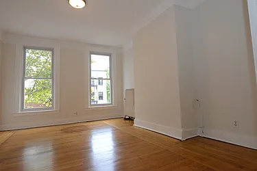Rented by City Barn Realty Inc