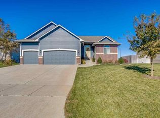 716 W Slate St, Andover, KS 67002