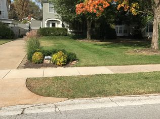 1607 E Delmar St, Springfield, MO 65804