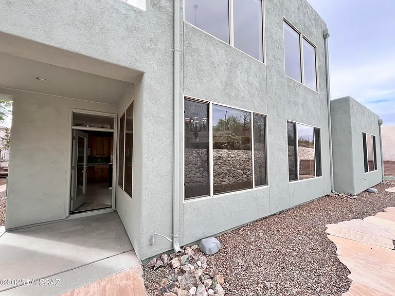 7449 E Ridge Point Rd — Photo 32