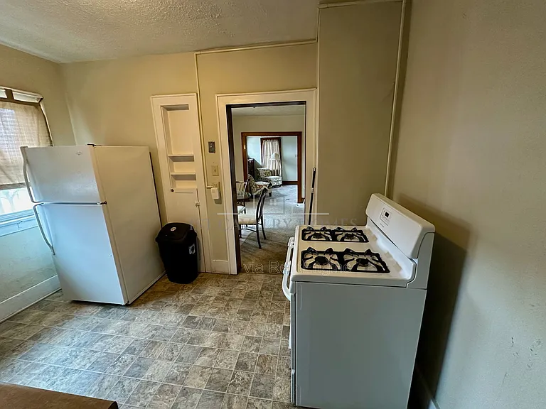 783 E Exchange St #2 — Photo 6