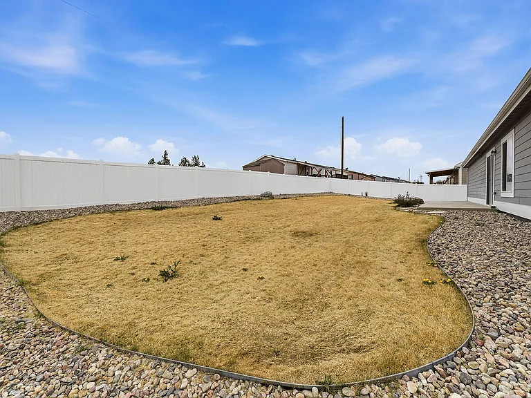 4313 Yellowbells Dr — Photo 17