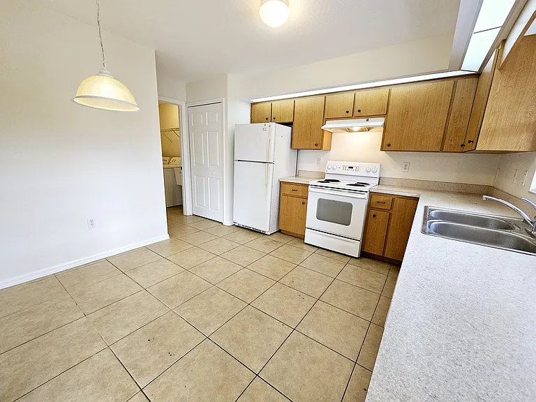 66 N McCall Rd — Photo 11