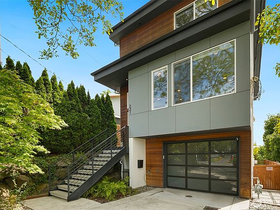 2nd image of 221 NW 50th Street