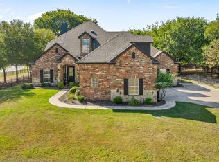 101 Deer Crossing Way, Azle, TX 76020