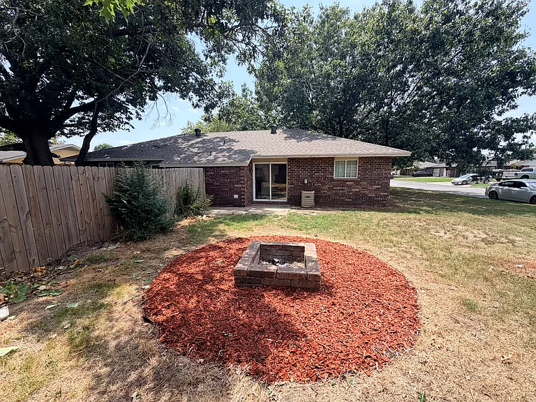 2506 Jo Ave #B — Photo 12