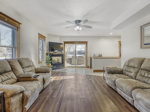 5th image of 401 Highway 7