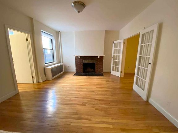 2nd image of 167 W 72nd St APT 2R