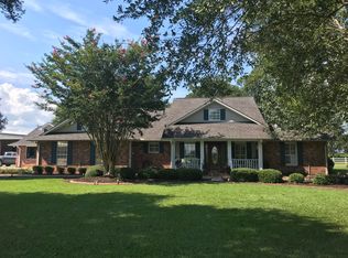 43 Morgantown Rd, Foxworth, MS 39483