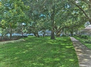 6325 Bentbranch Ct, Temple Terrace, FL 33617