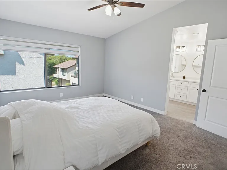 24 Rock Cliff Pl — Photo 11