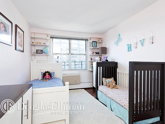 4th image of 303 W 66th St APT 20EW