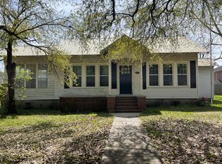 317 2nd St, Eutawville, SC 29048