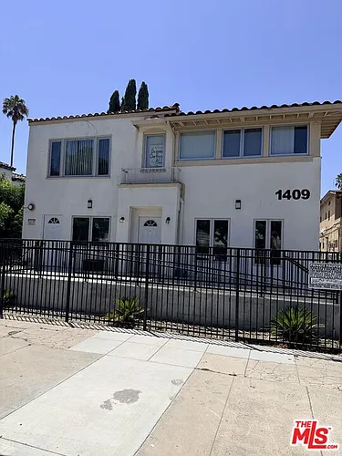 1409 N Hobart Blvd #101 Photo 1