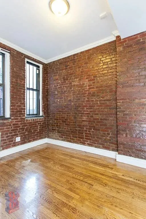 416 East 13th Street — Photo 3
