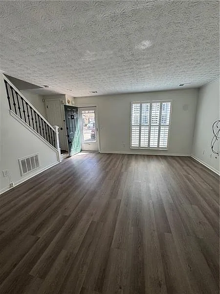 2 bed, 2.5 bath, 1160 sqft, $1,850 — Photo 4