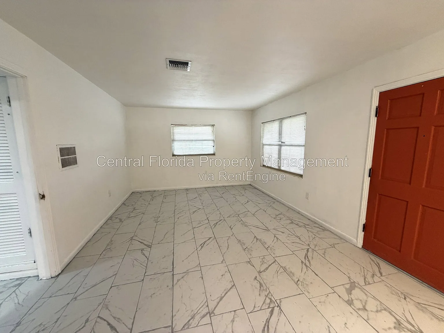 3 bed, 2.0 bath, 1971 sqft, $1,799 — Photo 3