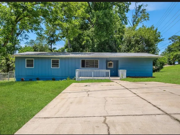 1902 Karen Ln, Tallahassee, FL 32304