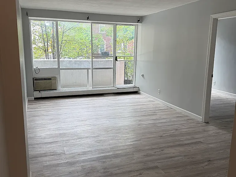 29 Concord Ave #212 — Photo 10