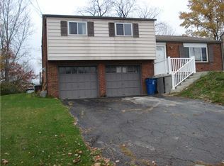 176 Alcan Dr, Pittsburgh, PA 15239