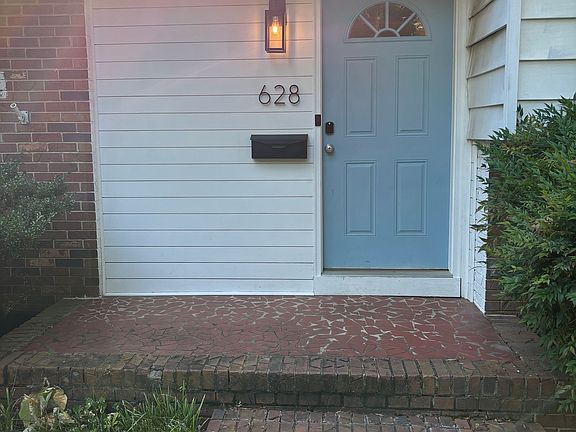2nd image of 628 Cooper Dr