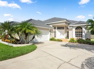851 Live Oak Ave NE, Saint Petersburg, FL 33703