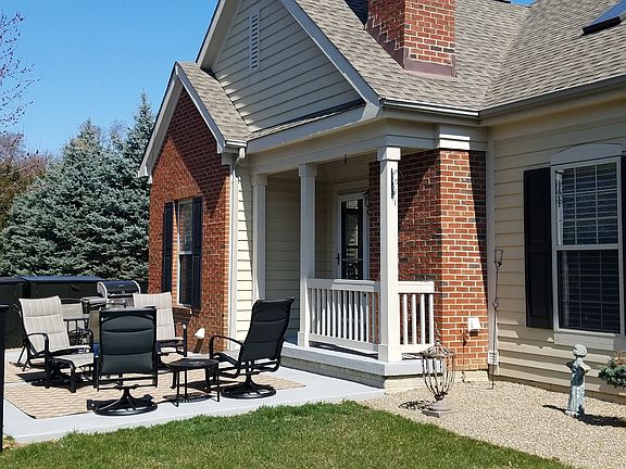 5th image of 477 Pinebrooke Ln
