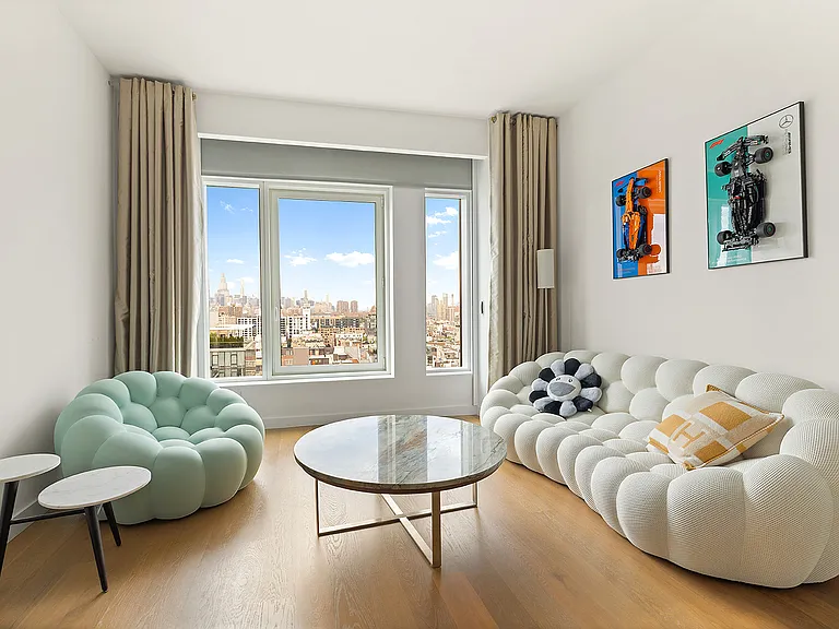 202 Broome St #12F — Photo 3