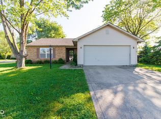 18021 Sanibel Cir, Westfield, IN 46062